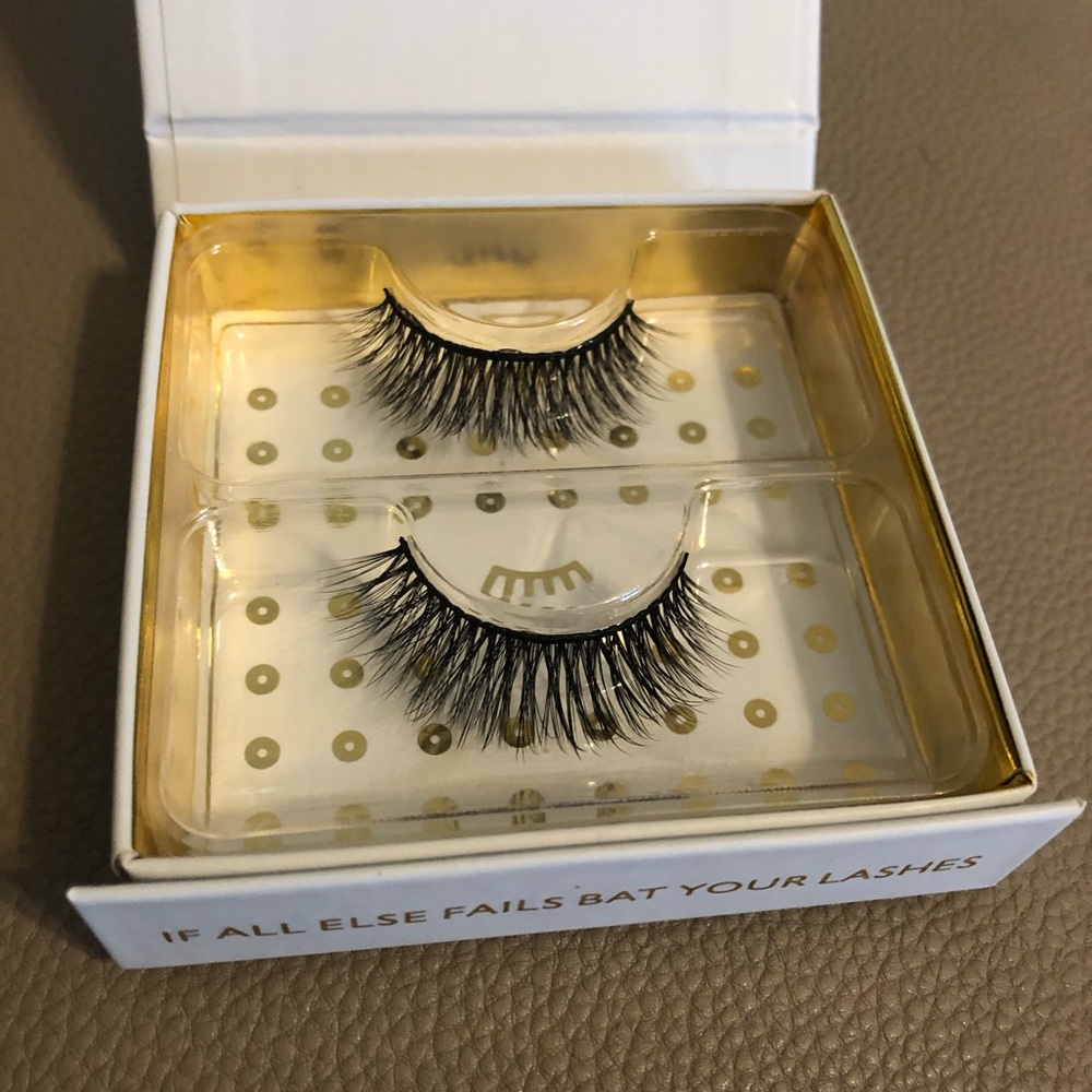 battington lashes